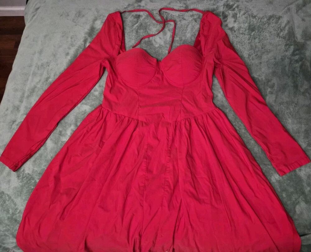 Size 2XL Red Long Sleeve Basque Waist Maxi Dress Tie Back With Padded Cups